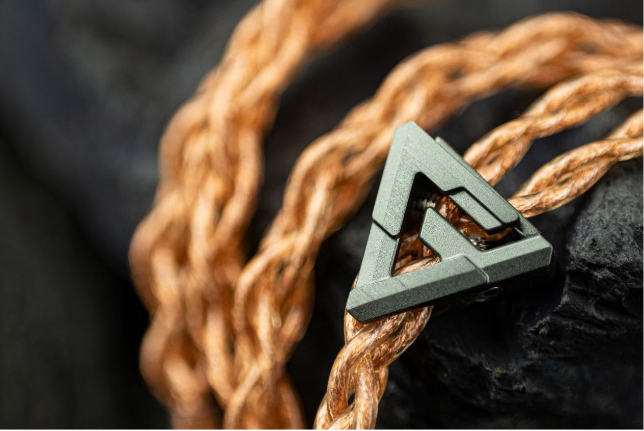 Vortex Cables: Zenith Series - Radius, Craftsmanship and Premium Materials Restoring the Essence of Pure Music