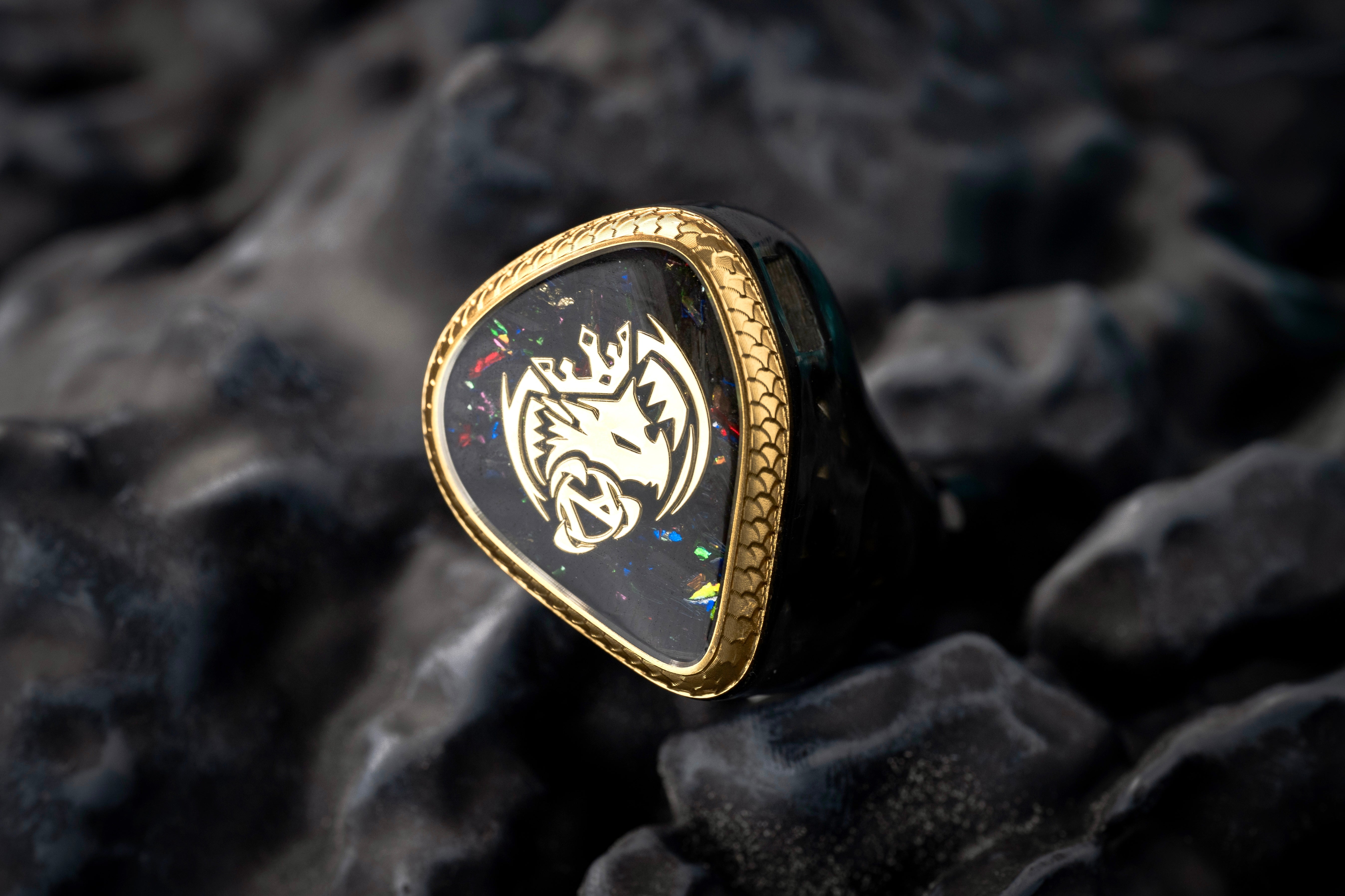 NOSTALGIA AUDIO PENDRAGON